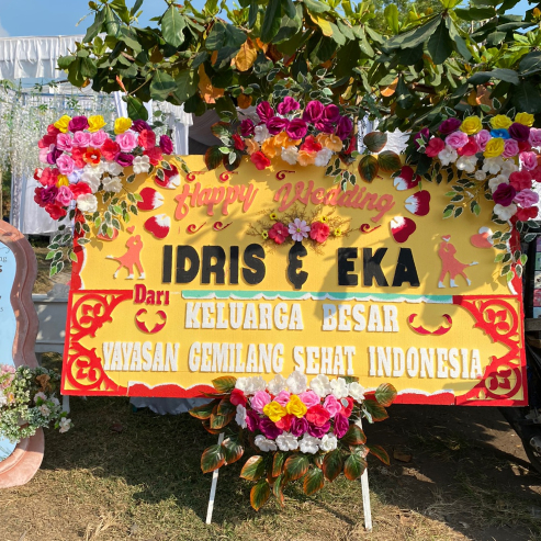 KARANGAN BUNGA WEDDING